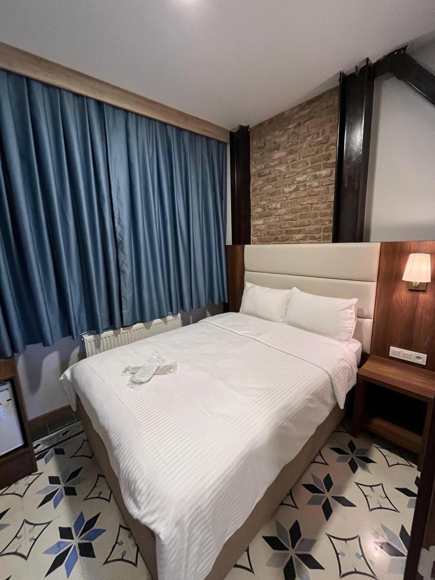 Andi Hotel Istambul Exterior foto