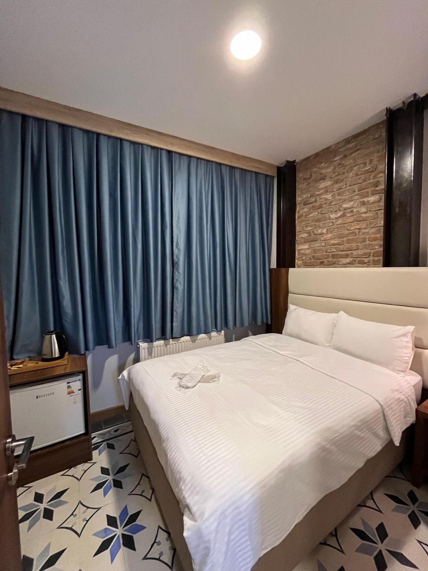 Andi Hotel Istambul Exterior foto